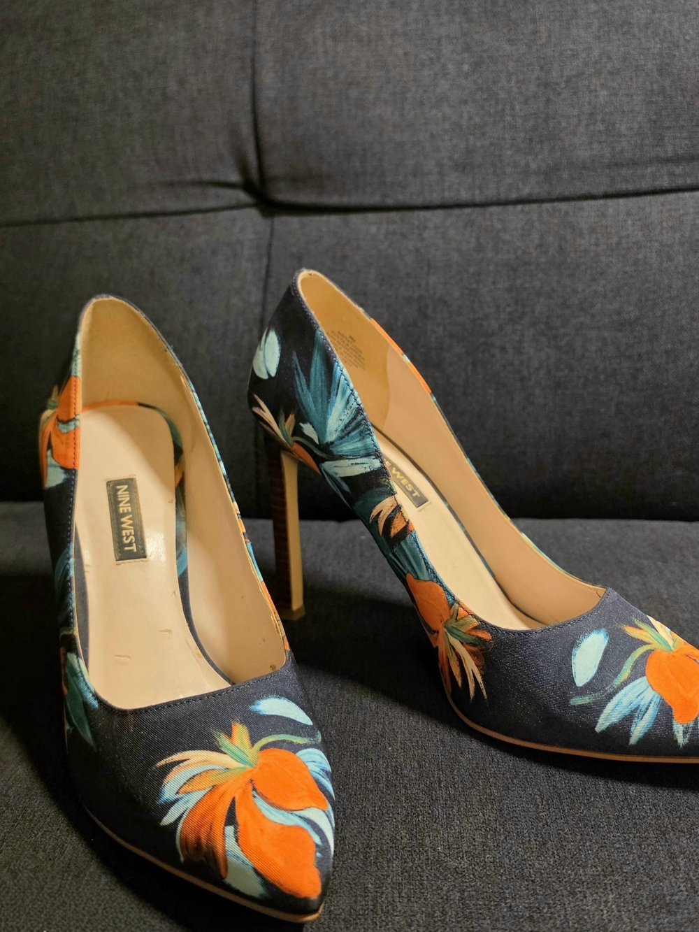 Nine West Women’s Navy Floral Pointed Toe Pumps